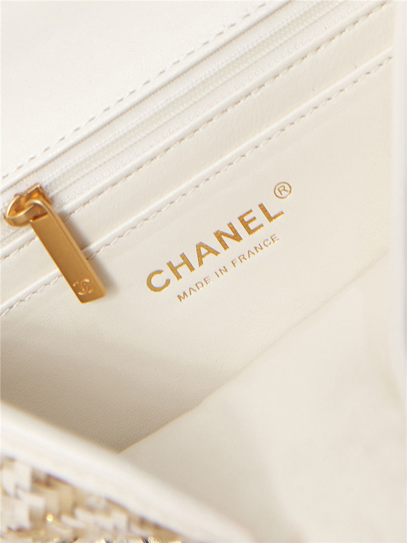 Chanel FLAP BAG Lambskin, Viscose Weaving & Gold-Tone Metal AS3767 White A