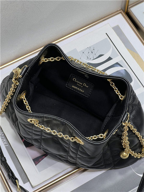 DIOR AMMI MEDIUM BAG Supple Macrocannage Lambskin Black High