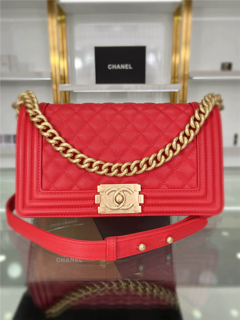 BOY Chanel HANDBAG Grained Calfskin Red Matt-Gold Metal High