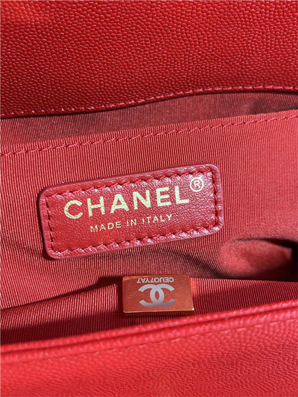 BOY Chanel HANDBAG Grained Calfskin Red Anti-Gold Metal High