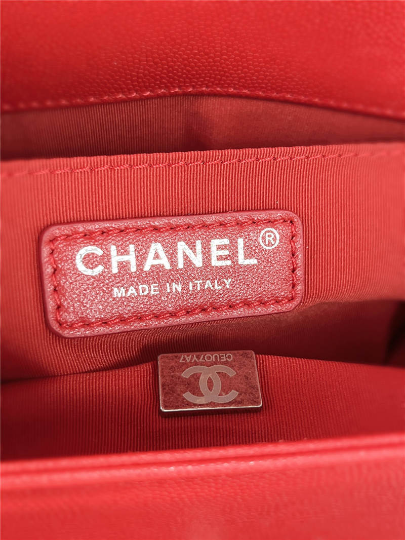 BOY Chanel HANDBAG Grained Calfskin Red Anti-Silver Metal High