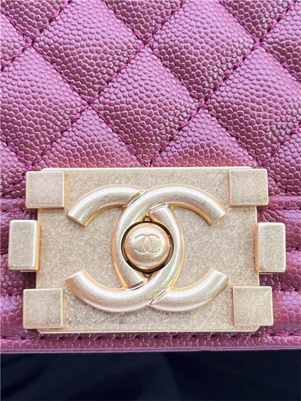 BOY Chanel HANDBAG Grained Calfskin Wine Matt-Gold Metal High