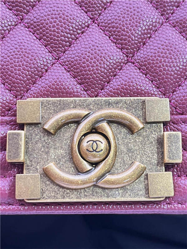 BOY Chanel HANDBAG Grained Calfskin Wine Anti-Gold Metal High