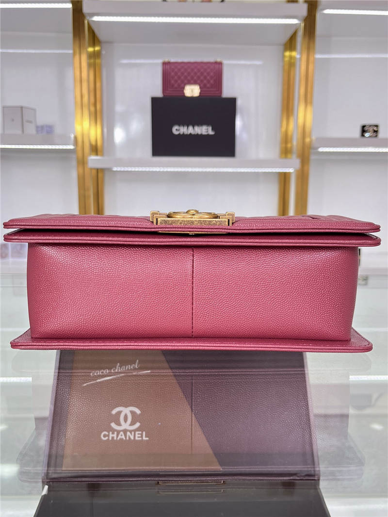 BOY Chanel HANDBAG Grained Calfskin Wine Anti-Gold Metal High