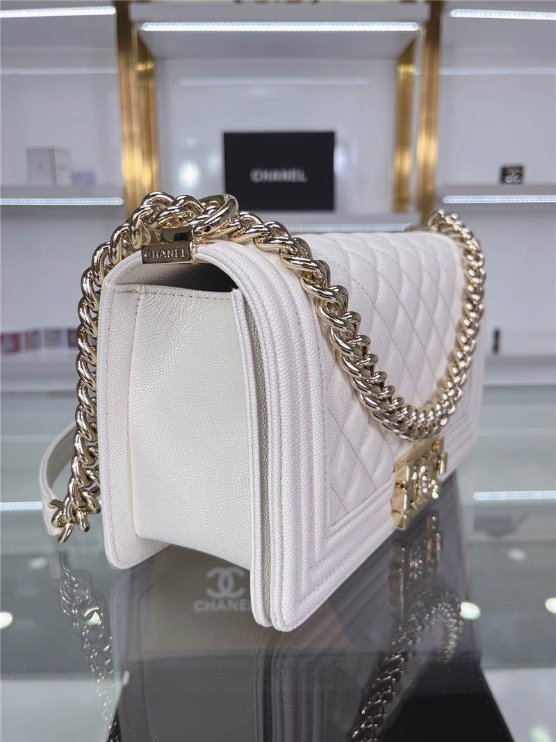 BOY Chanel HANDBAG Grained Calfskin White Gold Metal High