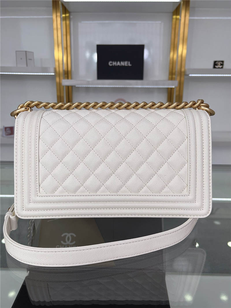 BOY Chanel HANDBAG Grained Calfskin White Matt-Gold Metal High