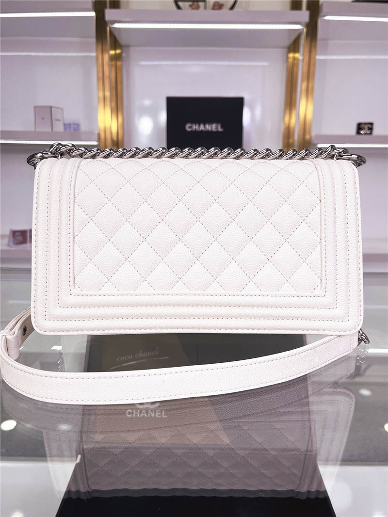 BOY Chanel HANDBAG Grained Calfskin White Silver Metal High