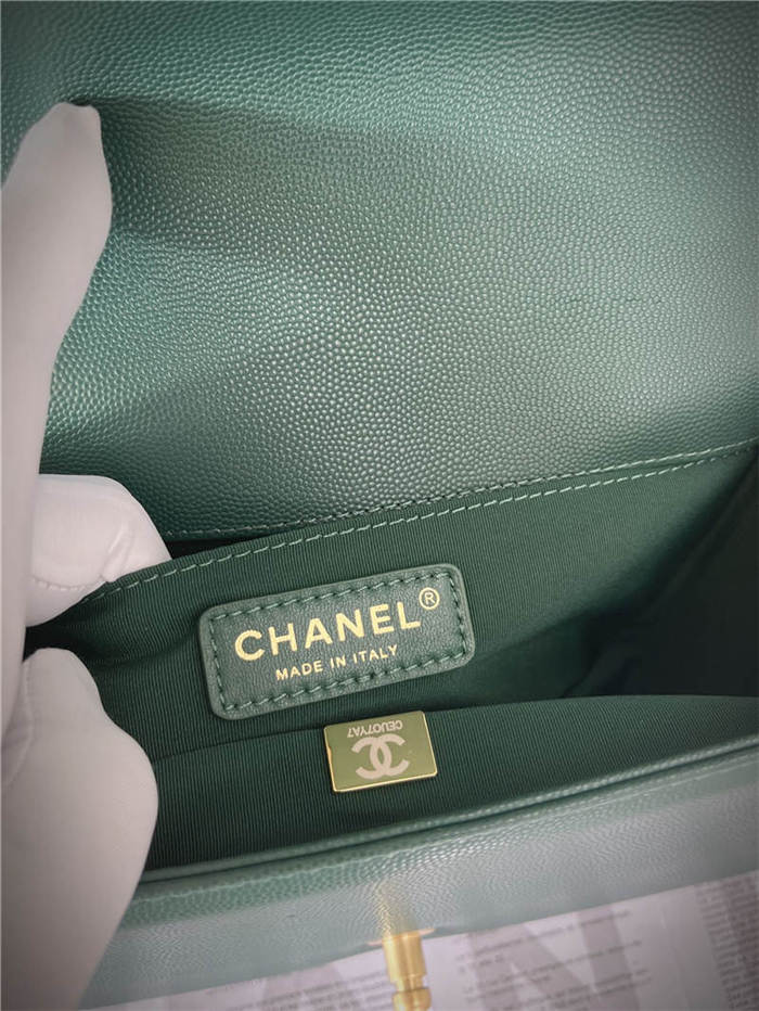 BOY Chanel HANDBAG Grained Calfskin Green Matt-Gold Metal High