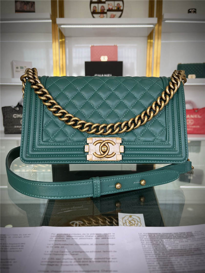 BOY Chanel HANDBAG Grained Calfskin Green Anti-Gold Metal High