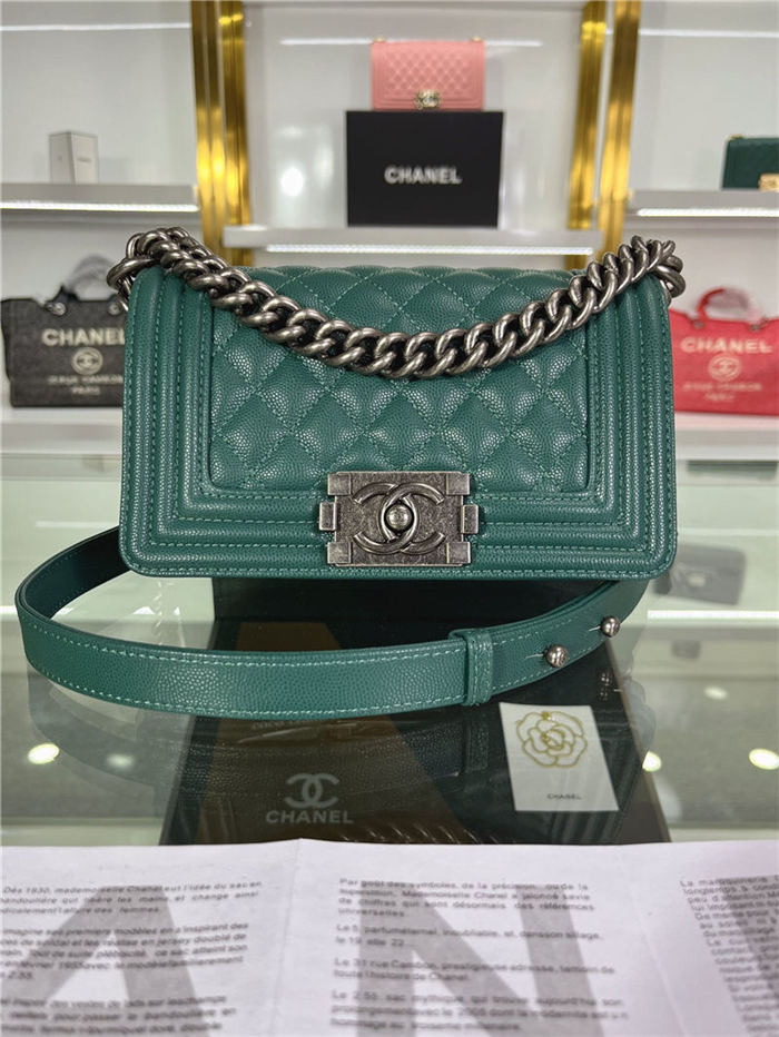 SMALL BOY Chanel HANDBAG Grained Calfskin Green Anti-Silver Metal High