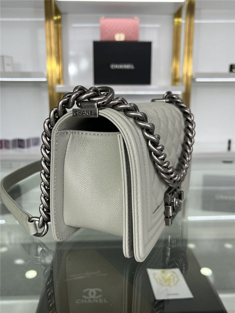 SMALL BOY Chanel HANDBAG Grained Calfskin Grey Anti-Silver Metal High