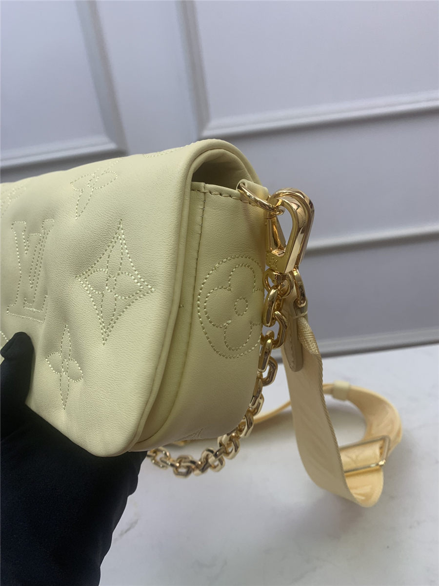 Louis Vuitton WALLET ON STRAP BUBBLEGRAM Monogram-embroidered, quilted calf leather Yellow M51400 High