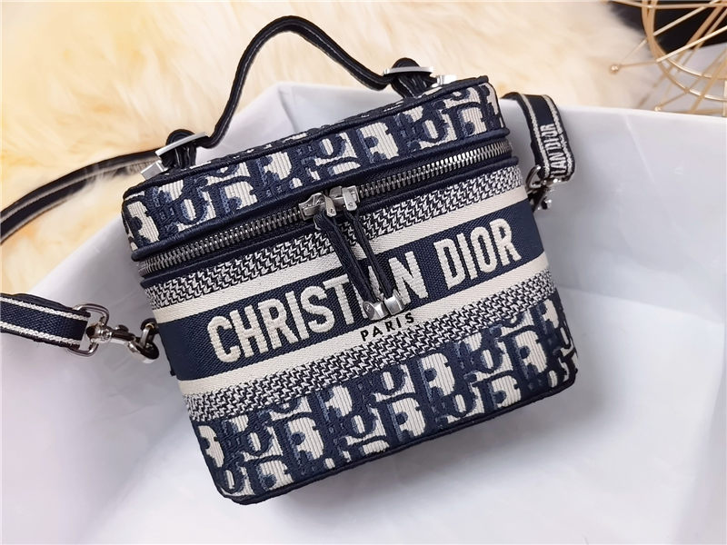 SMALL DiorTRAVEL VANITY CASE Dior Oblique Jacquard Blue High