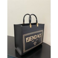 MEDIUM Fendi SUNSHINE Fendace Printed leather Logo shopper High