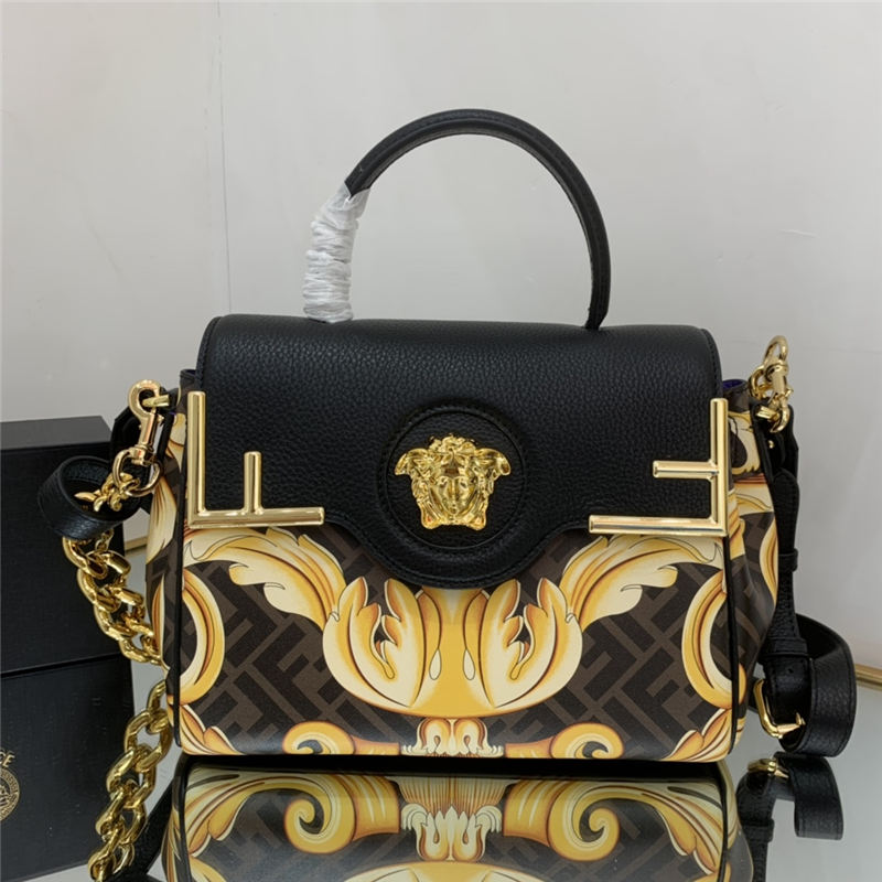 FENDACE LA MEDUSA MEDIUM HANDBAG High