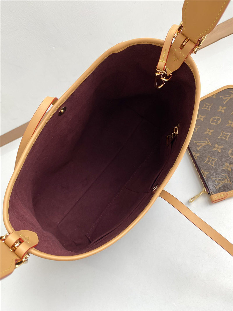 Louis Vuitton CARRYALL PM Monogram coated canvas M46203 High