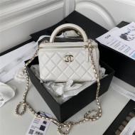 Chanel VANITY WITH CHAIN AP2846 Lambskin & Gold-Tone Metal White A