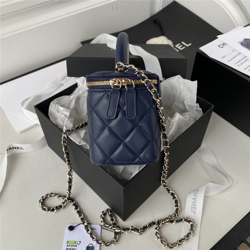 Chanel VANITY WITH CHAIN AP2846 Lambskin & Gold-Tone Metal Navy A