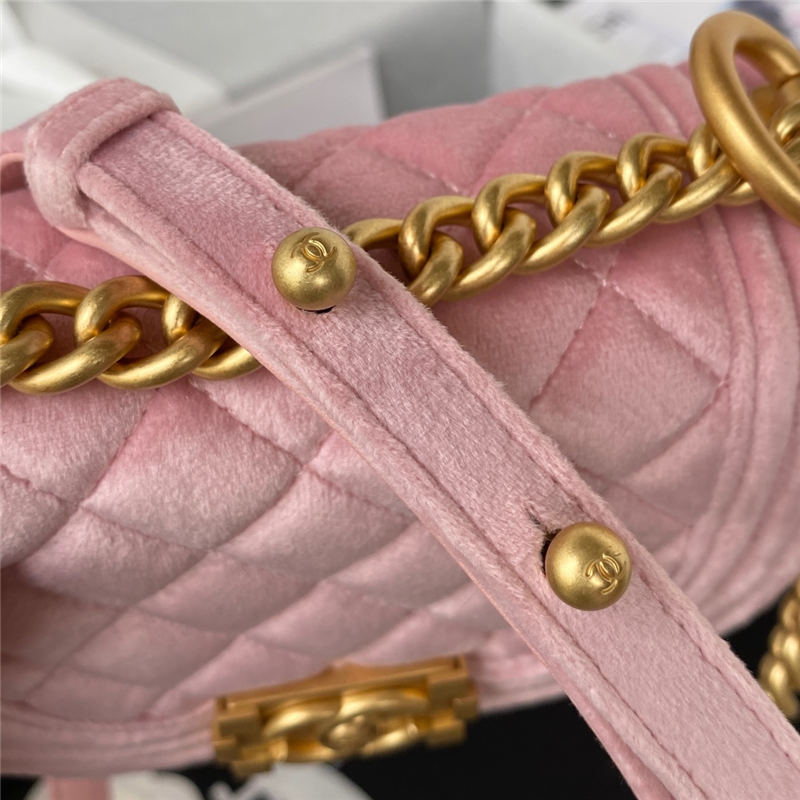 Chanel MINI BOY Chanel MESSENGER BAG Velvet & Gold-Tone Metal AS3315 Pink A