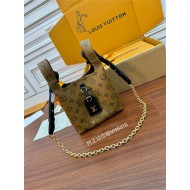 Louis Vuitton Atlantis BB Monogram coated canvas M46816 Top