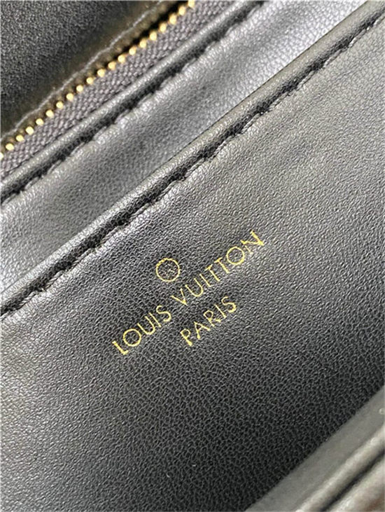 Louis Vuitton GO-14 MM M22891 High