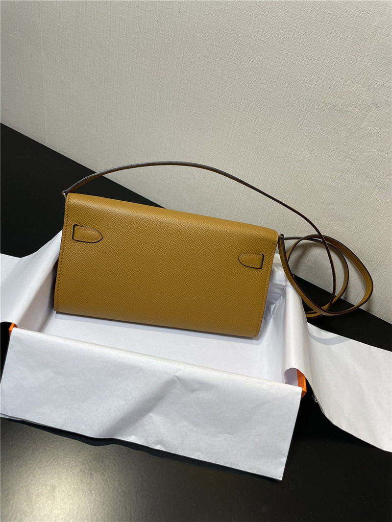 Hermes Kelly Classique To Go wallet Epsom calfskin Camel Gold-Metal WAX High