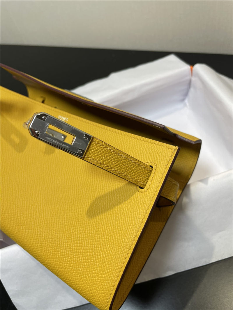 Hermes Kelly Classique To Go wallet Epsom calfskin Yellow Silver-Metal WAX High