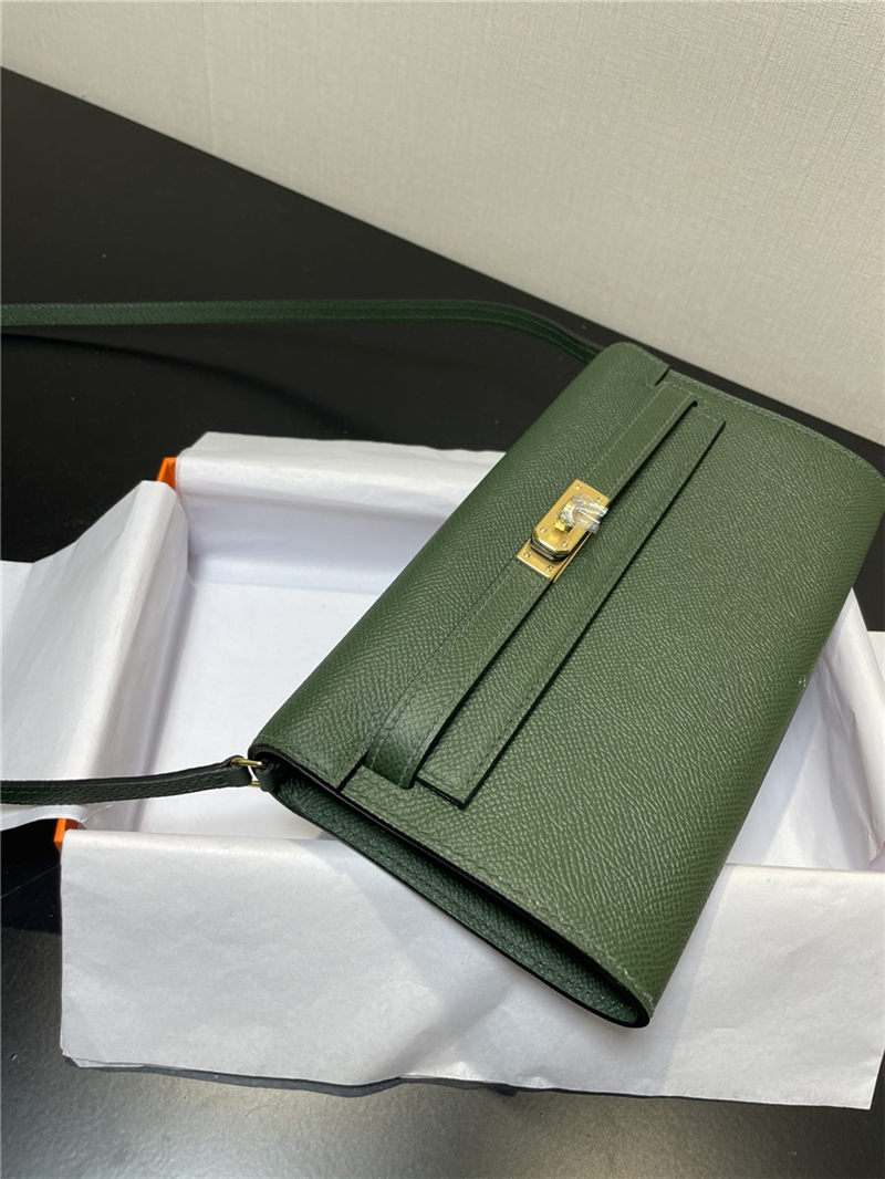 Hermes Kelly Classique To Go wallet Epsom calfskin Olive Gold-Metal WAX High