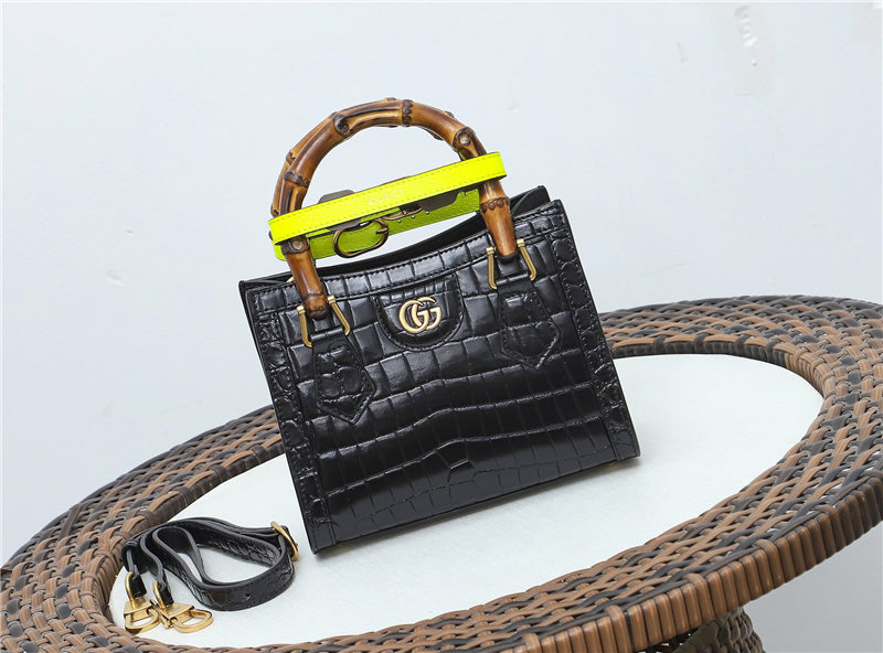 Gucci Diana mini tote bag Crocodile 655661 Black High