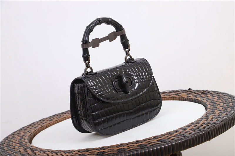 Gucci Bamboo 1947 small top handle bag Crocodile 675797 Black High