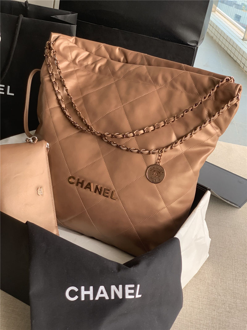 Chanel 22 LARGE HANDBAG Metallic Calfskin & Iridescent-Tone Metal AS3262 High