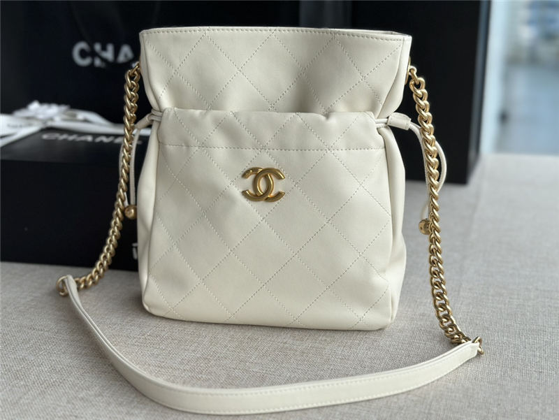 Chanel DRAWSTRING BAG Calfskin & Gold-Tone Metal AS2985 White High