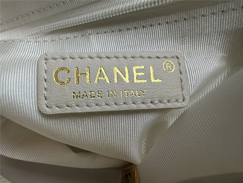 Chanel DRAWSTRING BAG Calfskin & Gold-Tone Metal AS2985 White High