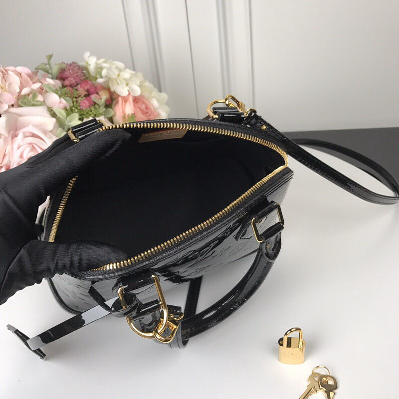 Louis Vuitton Alma BB Bag M91606 Black High