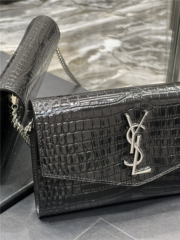 UPTOWN CHAIN WALLET IN CROCODILE-EMBOSSED SHINY LEATHER Black High