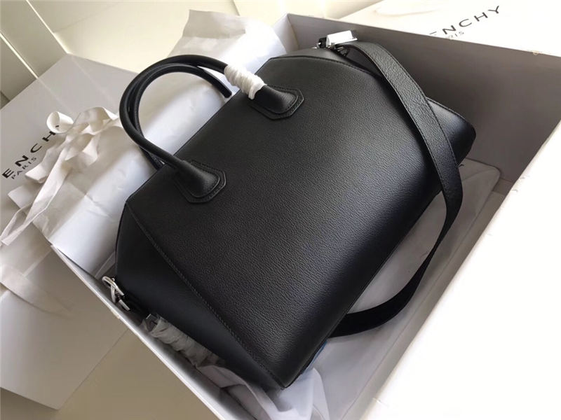 Givenchy SMALL ANTIGONA BAGE IN GRAINED LEATHER Black High