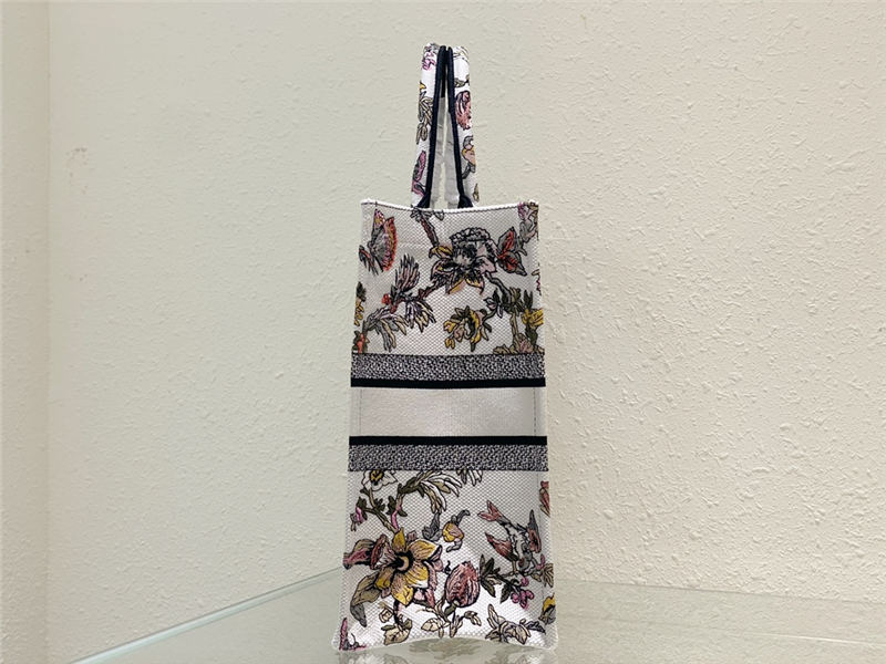 LARGE Dior BOOK TOTE Dior Jardin Botanique Embroidery White High