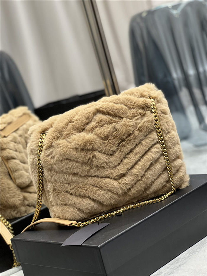 NIKI MEDIUM CHAIN BAG IN SHEARLING High