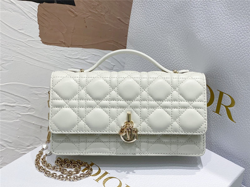 LADY Dior TOP HANDLE CLUTCH Cannage Lambskin High