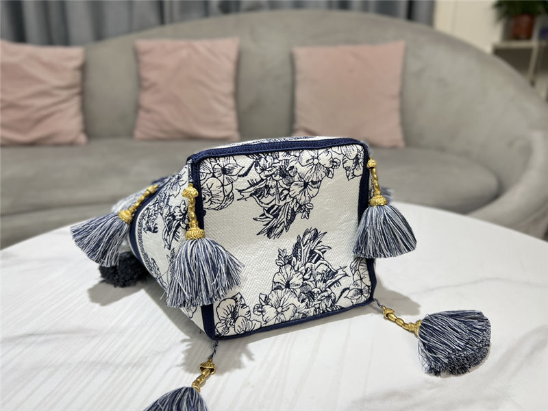 Dior SMALL D-BUBBLE BUCKET BAG Rêve d'Infini Embroidery Blue High