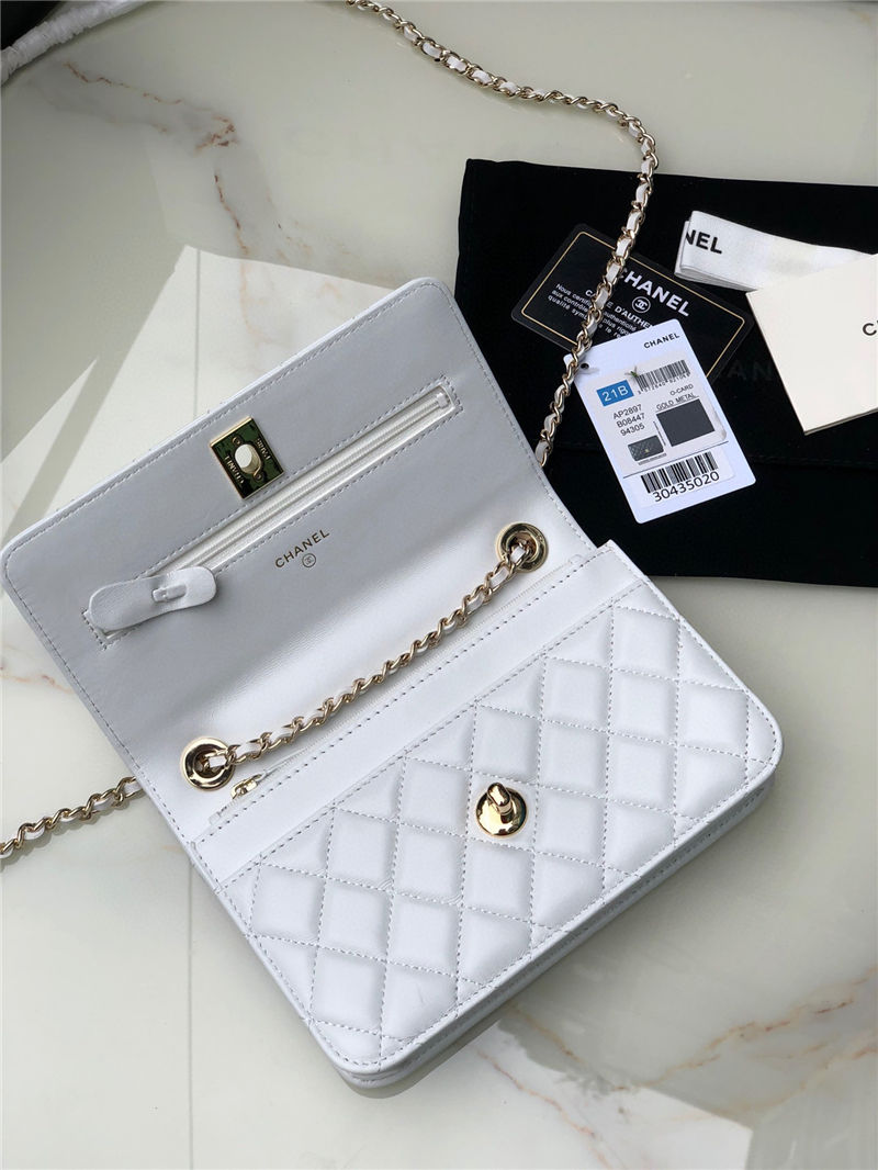 Chanel WALLET ON CHAIN AP2897 Lambskin & Gold-Tone Metal AP2897 White A