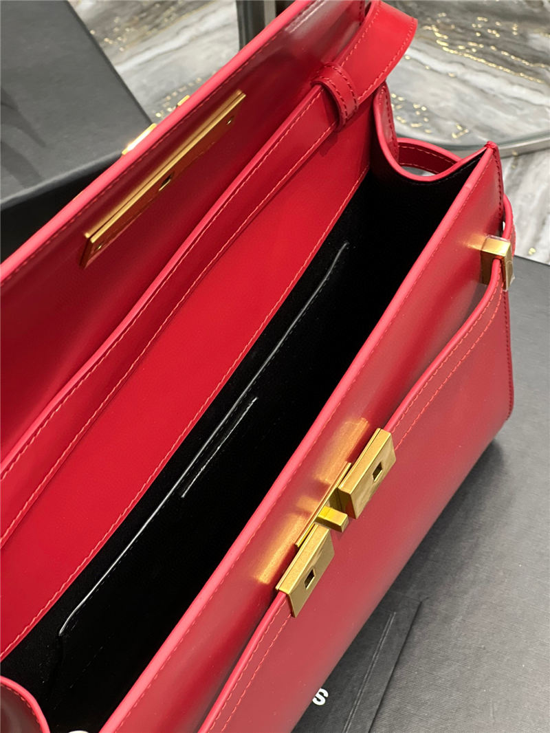 MANHATTAN SHOULDER BAG IN BOX SAINT LAURENT LEATHER Red High