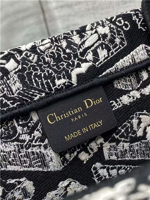 MEDIUM Dior BOOK TOTE Plan de Paris Embroidery Black/White High