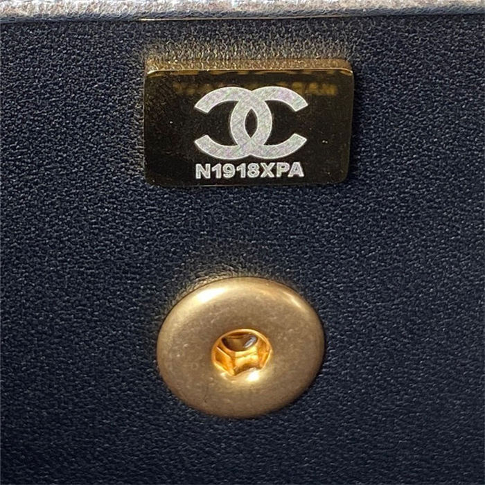 Chanel SMALL FLAP BAG WITH TOP HANDLE AS3908 Metallic Lambskin & Gold-Tone Metal Silver A