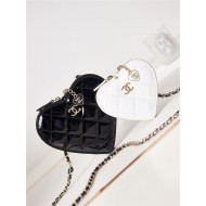 Chanel CLUTCH WITH CHAIN Patent Calfskin, Resin & Gold-Tone Metal AP3295 Twin Heart High