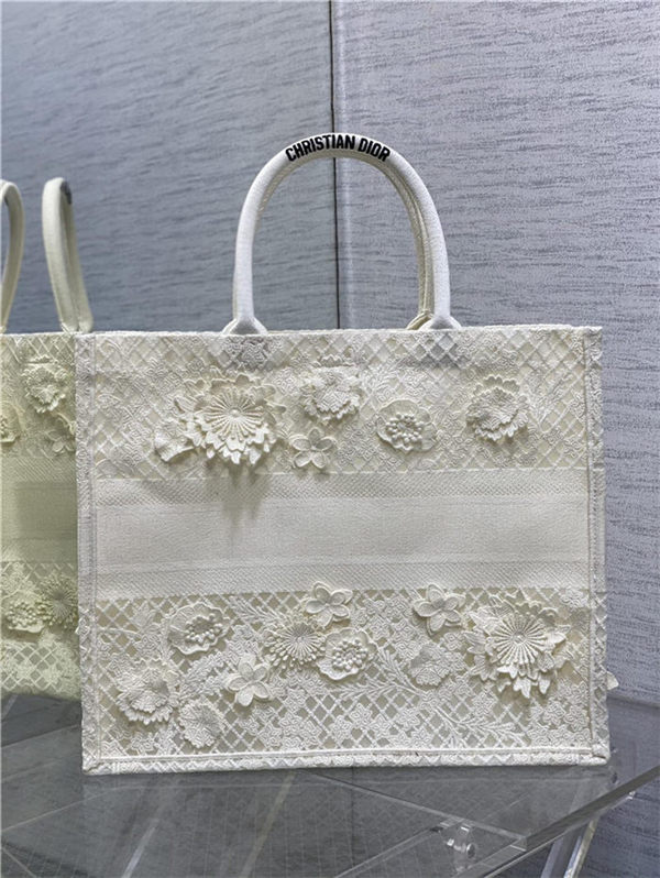 LARGE Dior BOOK TOTE Embroidered with 3D Flowers White High