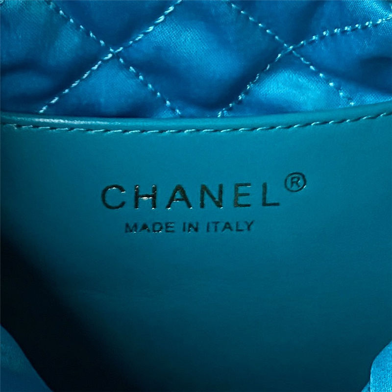 Chanel 22 MINI HANDBAG Shiny Calfskin Blue-Dk & Gold-Tone Metal AS3980 High