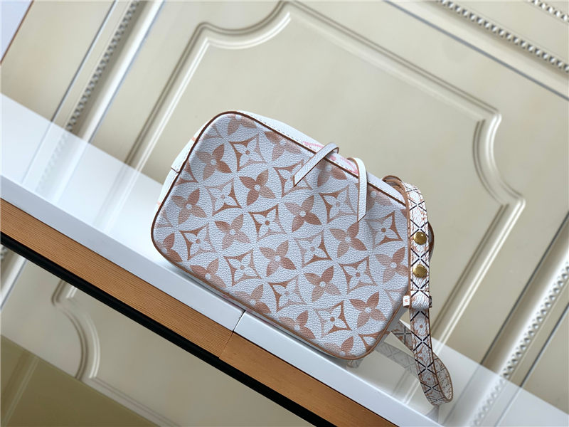 Louis Vuitton NÉONOÉ BB Monogram coated canvas M22985 Beige High