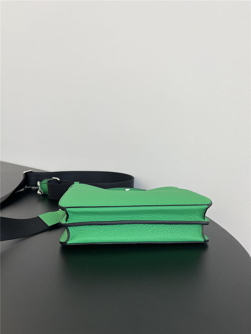 Peekaboo ISeeU XCross leather bag Green High