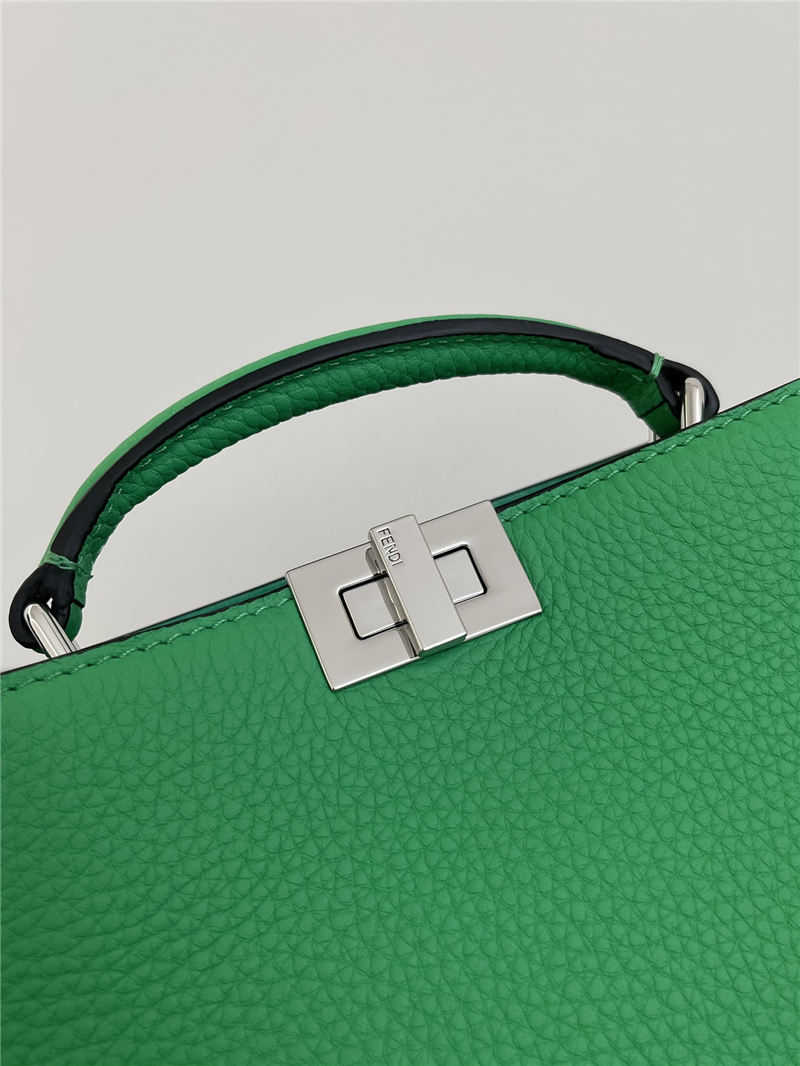 Peekaboo ISeeU XCross leather bag Green High